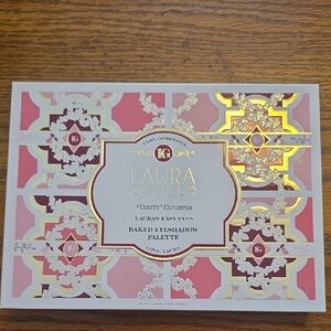 Laura Geller Vanity Favorites Palette